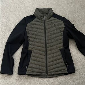 32 Degrees Olive Green and Black Quilted Hybrid Jacket